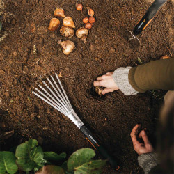 Rateau de jardin Xact - FISKARS