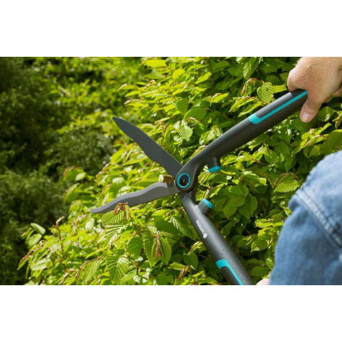 Cisaille à Haies EasyCut - lames ondulées anti-adhérentes - poignées ergonomiques - coupe : 23 cm - GARDENA