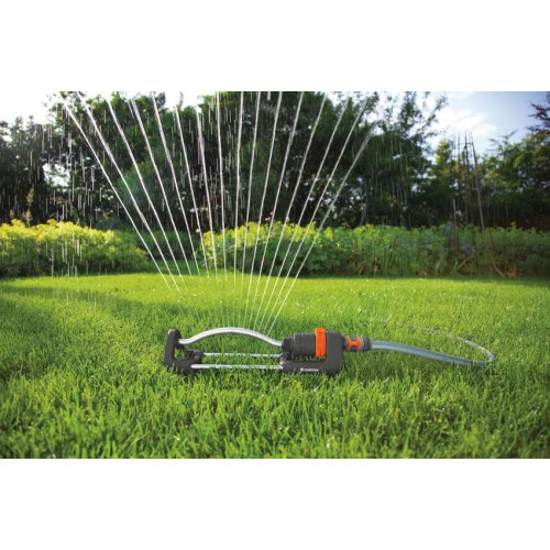 Arroseur oscillant Aqua S - arrosage : 90 à 220 m² - portée 7 à 17 m - largeur max. : 13 m - GARDENA