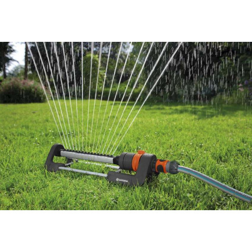 Gardena Arroseur oscillant Aqua M - arrosage : 110 à 250 m² - porté