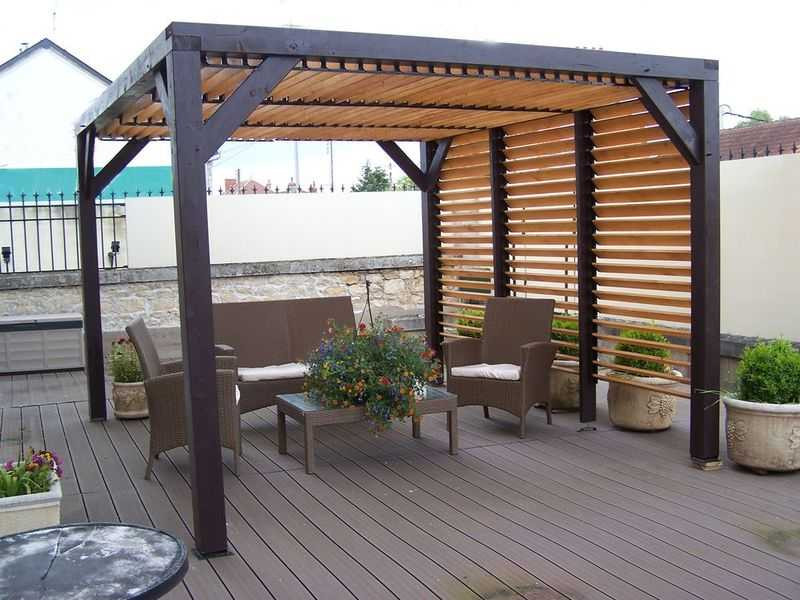 Auvent VENETO bois avec ventelles toit/mur - S.h.t. : 10,57 m2 - dimensions 3,39 m x 3,12 m