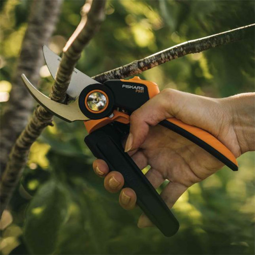 Sécateur X-series P961 lame franche Ø 26 mm - à crémaillère - poignée tournante - grande main - FISKARS