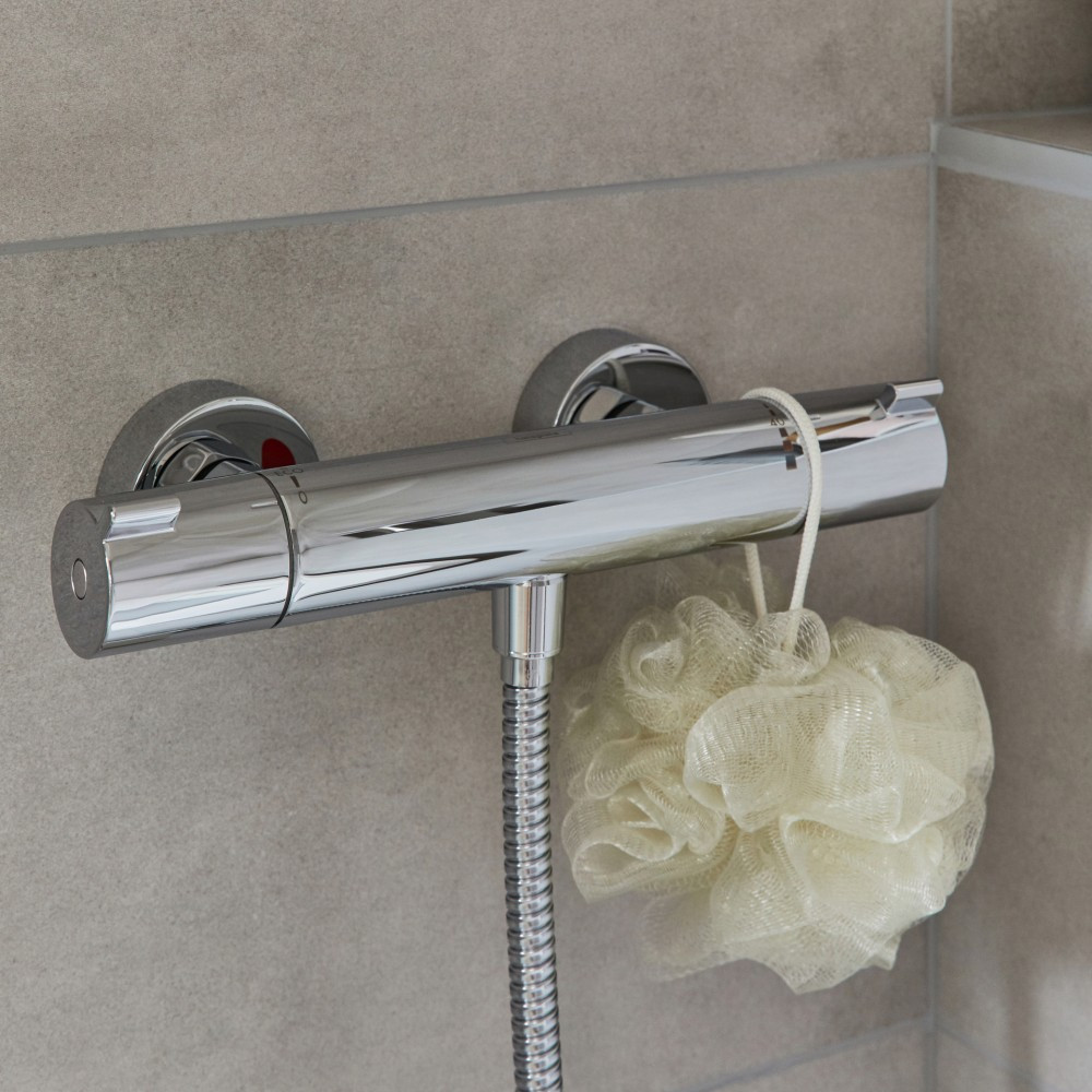 HANSGROHE Mitigeur thermostatique douche chromé brillant, HANSGROHE...