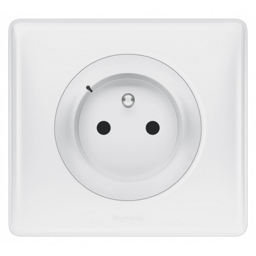 Prise connectée blanc Céliane with Netatmo LEGRAND - LEGRAND