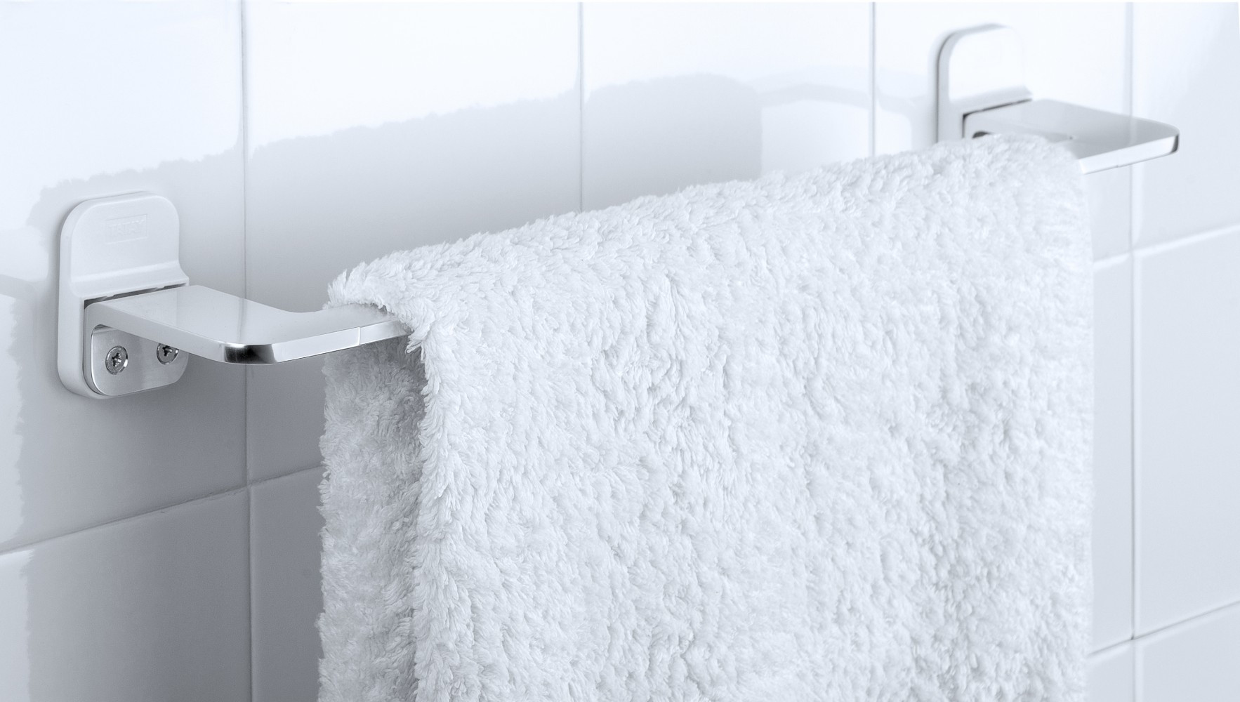 Porte-serviettes aluminium 1 barre fixe flat