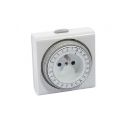 Programmateur 24 h mécanique compact CHACON de marque CHACON, référence: B6250000