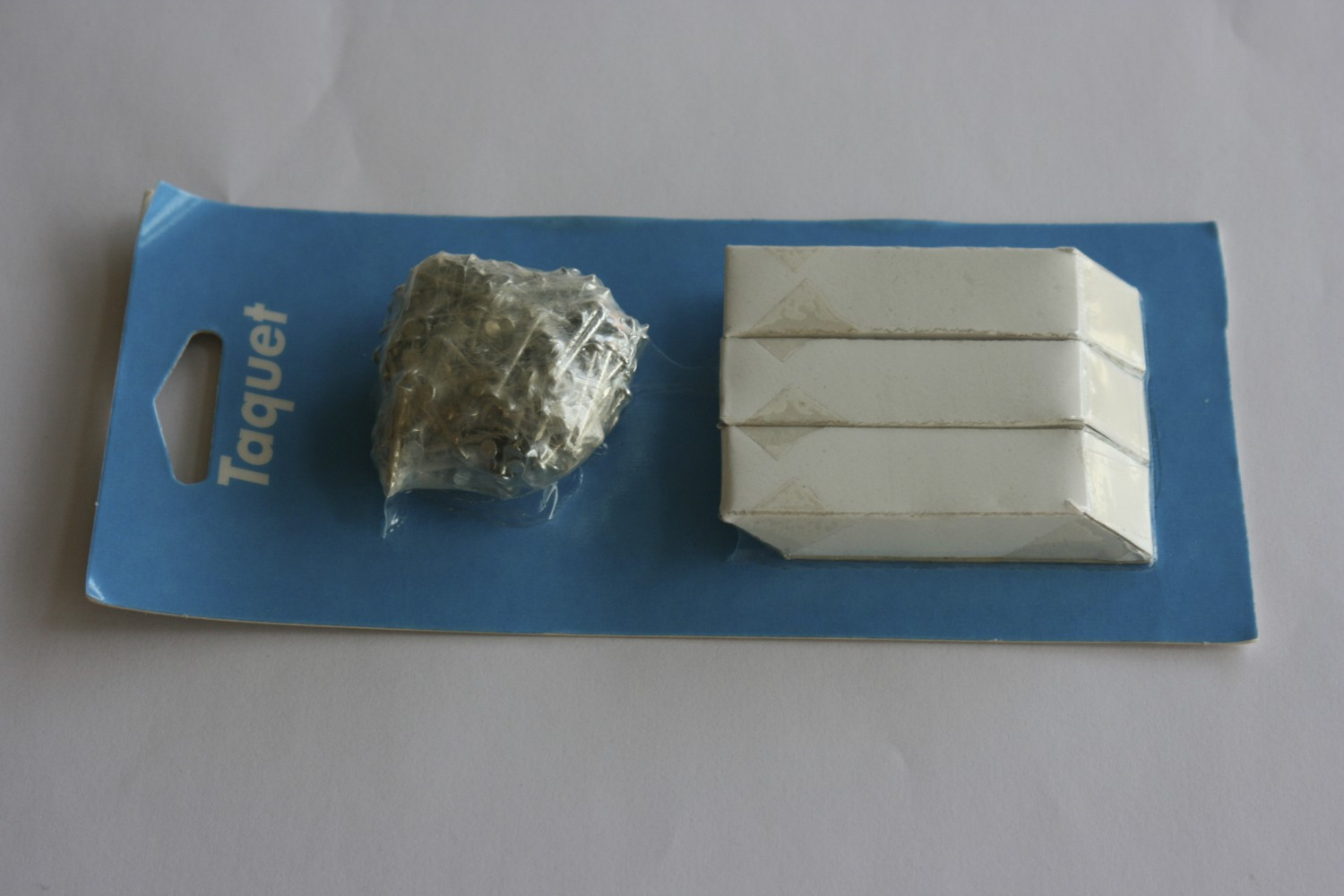 8 taquets d'assemblage .3.5 x .3 cm - vue 2