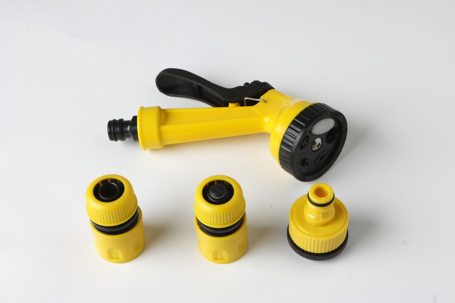 Set pistolet d'arrosage 5 jets + 3 raccords 12.5 15 mm
