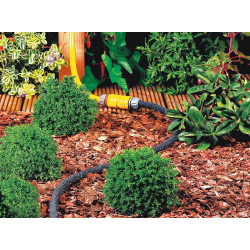 Tuyau poreux pour arroser des jeunes plantes, des haies et des jardins potagers 13mm - 10m - HOZELOCK