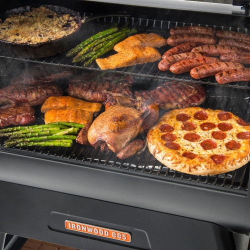 Barbecue à pellet Ironwood 885 - 2 niveaux de grille - 10,5 kW - 137 x 69 x 122 cm - Traeger