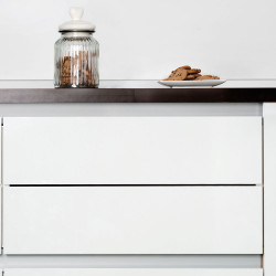 Kit Gola de profil supérieur pour meubles de cuisine, Peint en blanc - EMUCA