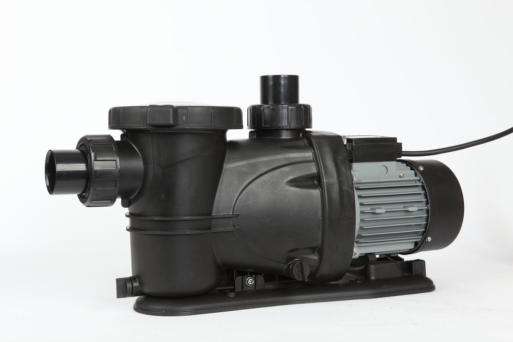 Pompe de filtration auto amorçante 17m3H Préfiltre inclus - vue 2
