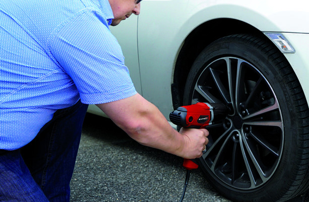 Clé à Chocs Électrique Einhell CC-IW 450 - 450W, 300 Nm, Avec 4 Douilles (17,19,21,22 Mm) | Pour Garage Et Bricolage