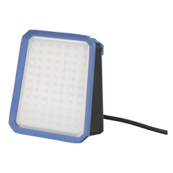 Projecteur de chantier LED + prises, 2800lm, IP54 - garantie 3 ans et réparable de marque Sonlux, référence: B7784400