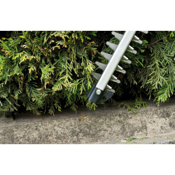 Taille-haie GE-CH 1855/1 Li Kit (1x2,5 Ah) - 620 mm longueur coupe RECONDITIONNE - EINHELL 