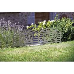 Bordure métal décoratif à planter PUPPY - 0,40 x 1 m - Vert Olive - NORTENE 