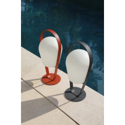 Lampe sur pied grand Bob - 32 x 29 x 72 cm - rouge de marque PROLOISIRS, référence: B8193700