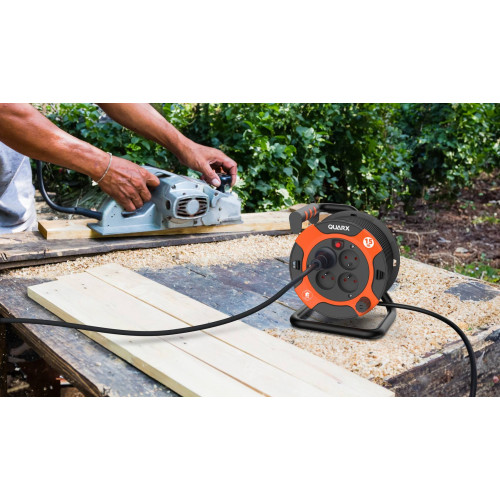 Enrouleurélectrique Bricolage compact H05VV-F 3G1,5mm2, 15 mètres - Quarx