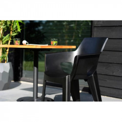 Lot de 4 chaises de jardin empilables en résine avec accoudoirs - CHALET & JARDIN