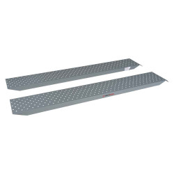 Paire de rampes de chargement acier – modèle RAMP04T – 1 592 x 225 mm – 200 kg par rampe de marque Holzmann, référence: B9046900