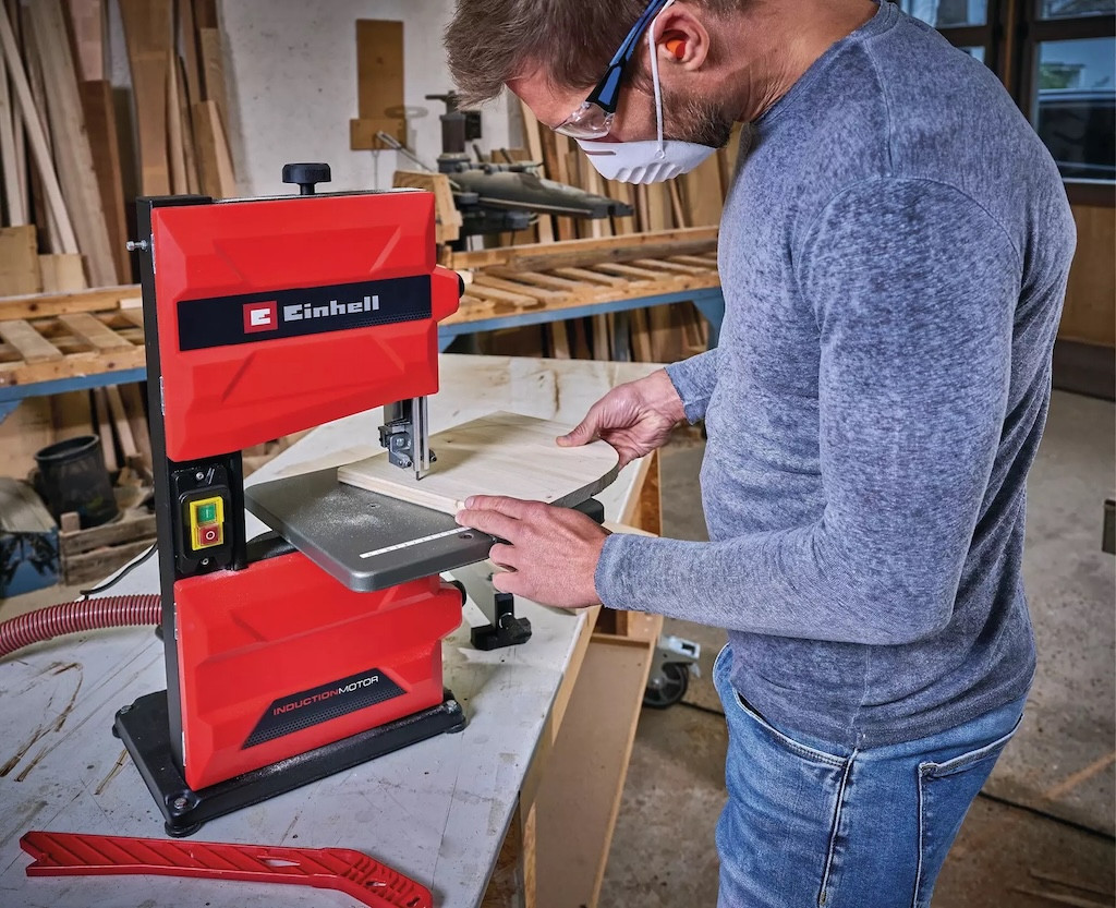 Einhell Scie à ruban TC-SB 245 L (400 W, vitesse max. 726 m/min, largeur de passage 245 mm Einhell Scie à ruban TC-SB 245 L (400 W, vitesse max. 726 m/min, largeur de passage 245 mm