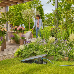 Dévidoir automatique enterré – RollUp M – Tuyau 20 m Ø 11 mm – Enroulement automatique - GARDENA