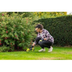 Sculpte végétaux RYOBI avec batterie 2 Ah RY18GSA - RYOBI