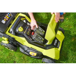 Tondeuse sur batterie 2700W 36V RYOBI Ry36lmxsp53b-160 l.53 cm - RYOBI
