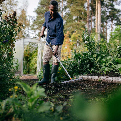 Râteau à dents courbes Ergonomic - FISKARS