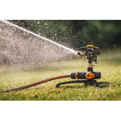 Arroseur rotatif métal sur roues - FISKARS