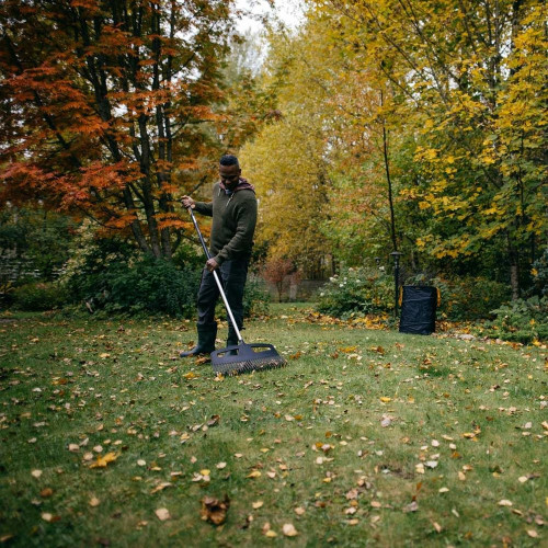Balai à feuilles XXL Xact 63 cm - FISKARS