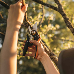 Sécateur Plus P721à lame franche Ø 24 mm - Power Lever - FISKARS