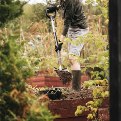 Bêche ronde Ergonomic (grise) - FISKARS