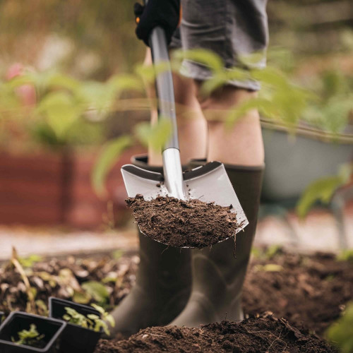 Bêche ronde Ergonomic (grise) - FISKARS