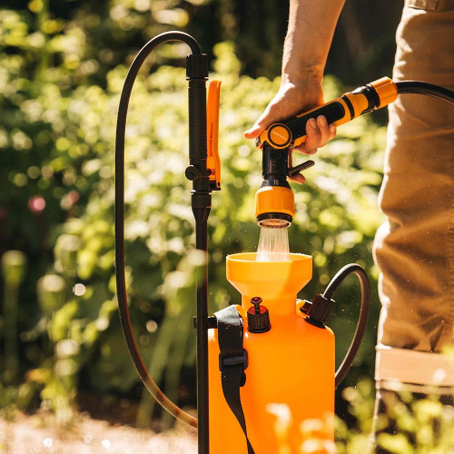Pulvérisateur à pression 5 L - FISKARS