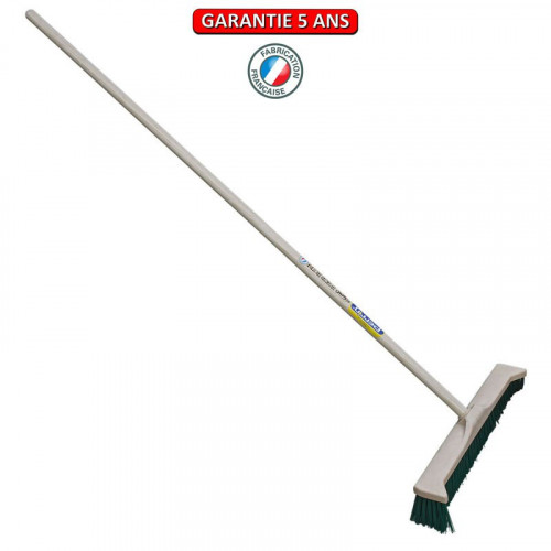 Balai à pointes latérales 55 cm - Manche bois 1,50 m - BALDOZER voirie - PERRIN  