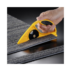 Cutter rotatif ø45 mm special moquette RB45-1 Lame Ø45 mm (lisse) en étui - OLFA-CARPENTRAS DONARIER