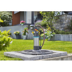 Pompe immergée 5900/4 inox - Aspiration puissante et silencieuse pour puits et forages - GARDENA