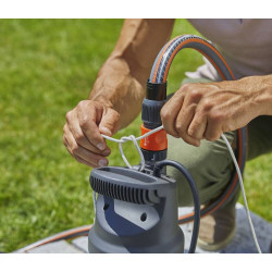 Pompe immergée 5900/4 inox - Aspiration puissante et silencieuse pour puits et forages - GARDENA