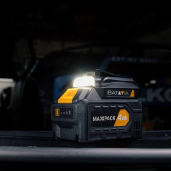 Chargeur USBA - Maxxpack 18V - avec torche LED intégrée - Batavia