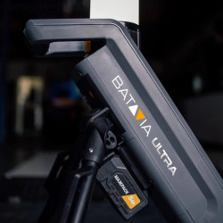 Lampe de chantier hybride LED - 18V 360° - Batterie 2,0 Ah + chargeur - Batavia