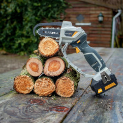 Élagueuse compacte sans fil - Nexxsaw V2.2 - Maxxpack 18V 6” - vendue sans batterie ni chargeur - Batavia