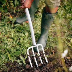 Fourche à bêcher télescopique - Xact - ameublir le sol et déplacer les végétaux - FISKARS