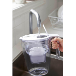 Carafe filtrante 2,6 L blanche avec 3 filtres en microfiltration PHILIPS - PHILIPS