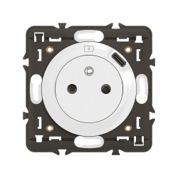 Prise avec terre et prise chargeur usb, prise unique, LEGRAND Céliane, blanc de marque LEGRAND, référence: B9967900