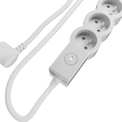 Multiprise 3 prises avec interrupteur et 1 USB-A + 1 USB-C, 1.5 m blanc LEGRAND - LEGRAND