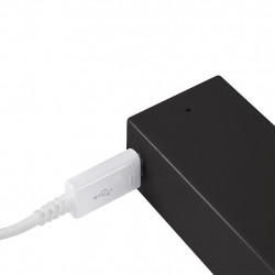 Barre de penderie Castor LED 708 mm - batterie amovible et détecteur de mouvement - EMUCA