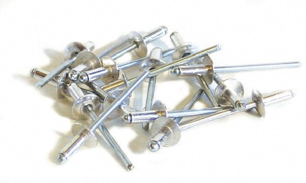 50 rivets alu / acier à tête large Ø 4 x 16 mm