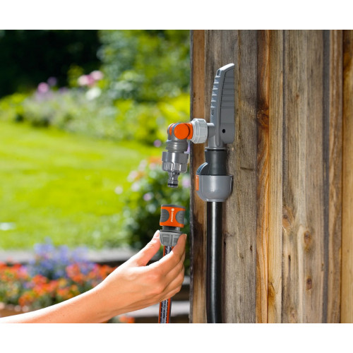 Prise d'eau avec nez de robinet articulé d'arrosage - GARDENA