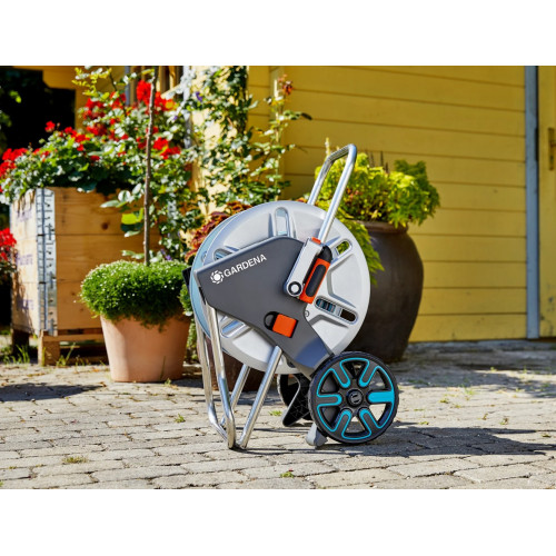 Dévidoir sur roues AquaRoll M Metal équipé - GARDENA